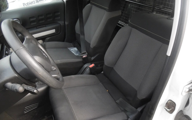 Citroen C3 cena 10900 przebieg: 287600, rok produkcji 2017 z Jedlicze małe 254